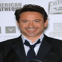 Robert Downey Jr. Pohađanja za 25. američku kinematovsku nagradu za Robert Downey Jr., Beverly Hilton