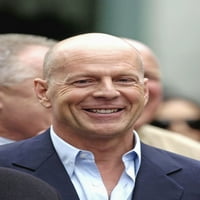 Bruce Willis na indukcijskoj ceremoniji za zvezde na holivudskoj šetnji slave za Bruce Willis Hollywood