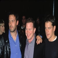 Ben Affleck i Matt Damon sa Pete Jonesom na projektu Greenlight Premiere, NYC, 11272001, prema CJ Contilo Celebrity