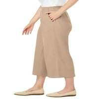 Žena unutar ženskog plus veličine 7-dnevne kulot pantalone